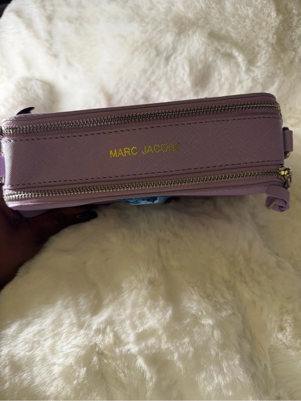 Marc Jacobs Lilac Leather Crossbody Camera Bag with Coin Pouch - Picture 4 of 9